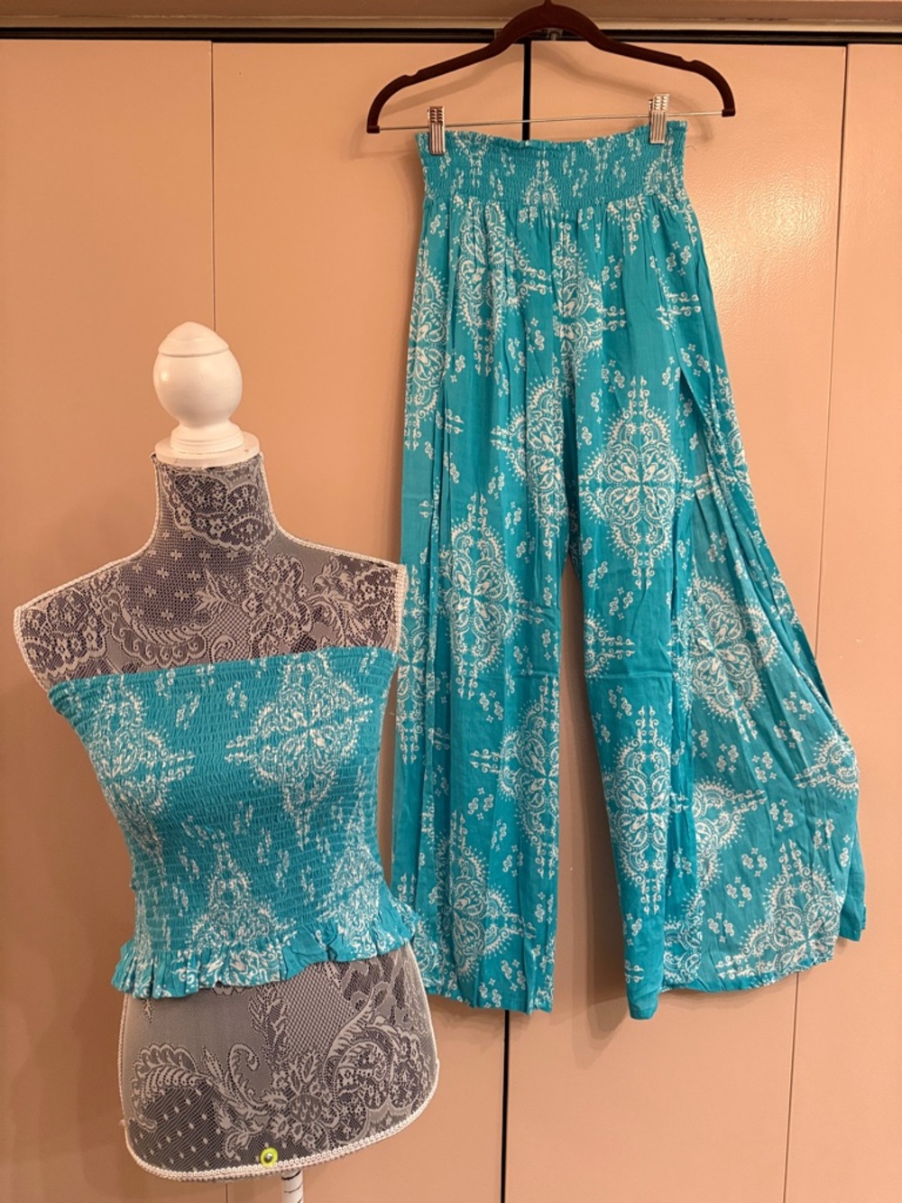 Turquoise Printed Wide-Leg Smocked Waist Pants
